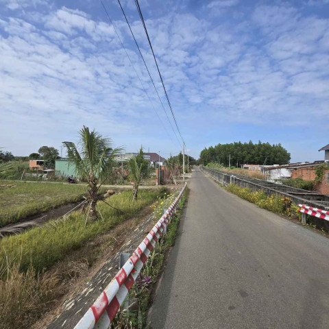 Bán đất Đất Đỏ 2596m2 cạnh kcn Đất Đỏ làm nhà vườn đẹp