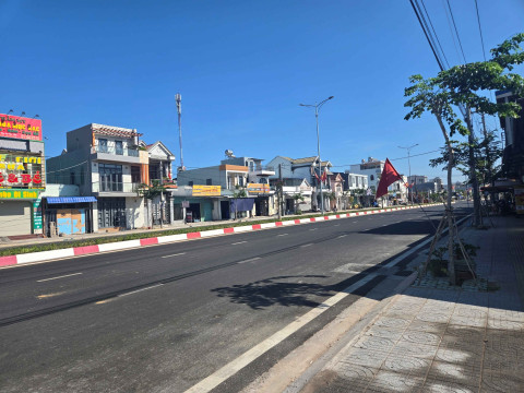 Bán đất đường ven biển Bình Châu, 318m2 mặt tiền 9m